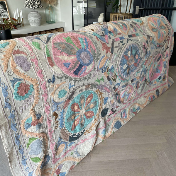 Pastel Cotton Suzani  Throw Bedspread 145 x 200 cm (XN0001)