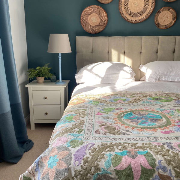 Pastel Cotton Suzani  Throw Bedspread 145 x 200 cm (XN0003)
