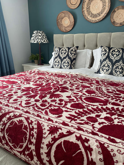 Red Cotton Suzani  Throw Bedspread 145 x 200 cm (XN00011)