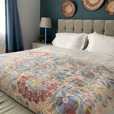 Pastel Cotton Suzani  Throw Bedspread 145 x 200 cm (XN00015)