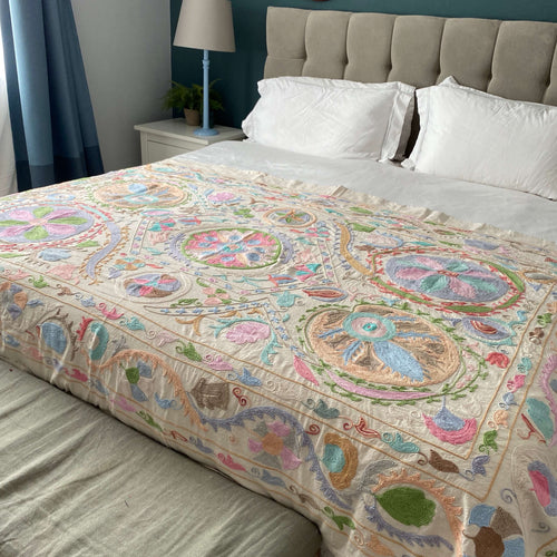 Pastel Cotton Suzani  Throw Bedspread 145 x 200 cm (XN00020)
