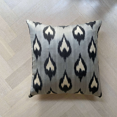 IKAT cushion cover - Black and Grey- 40 x 40 cm