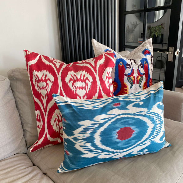 IKAT cushion cover - Blue and Red - 40 x 60 cm