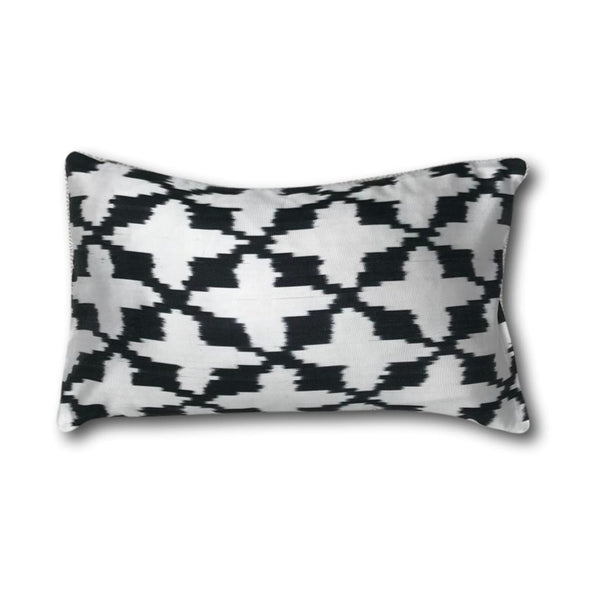 IKAT cushion cover -  Black - 30 x 50 cm