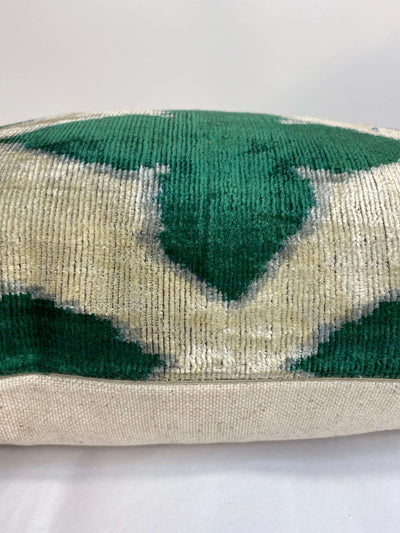 Emerald Clover Velvet IKAT cushion cover - 30 x 50 cm