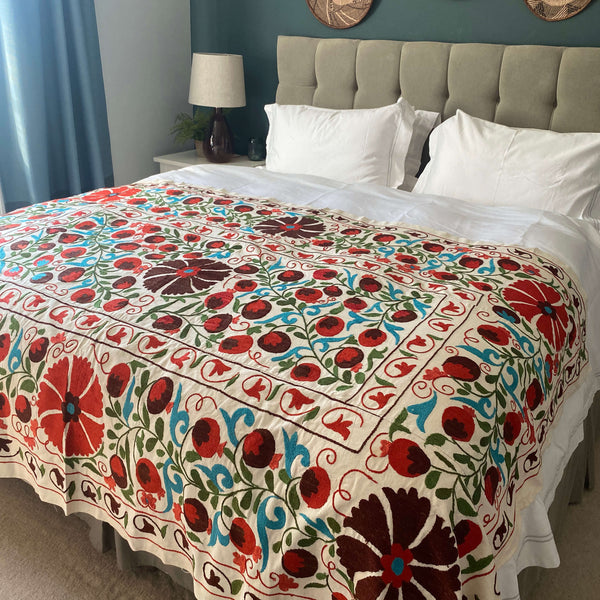 Authentic Suzani cotton hand embroidery bed spread multi colour 144 x 208 cm (SuBC 0056)