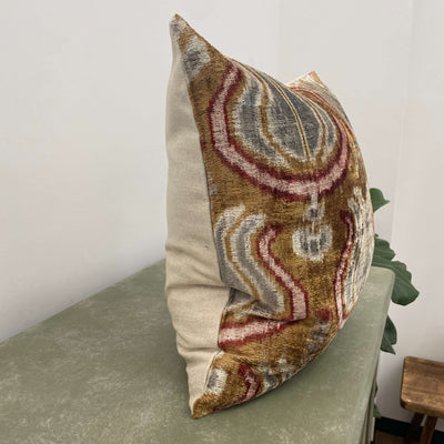 IKAT cushion cover - Tulip- Velvet -  50 x 50 cm