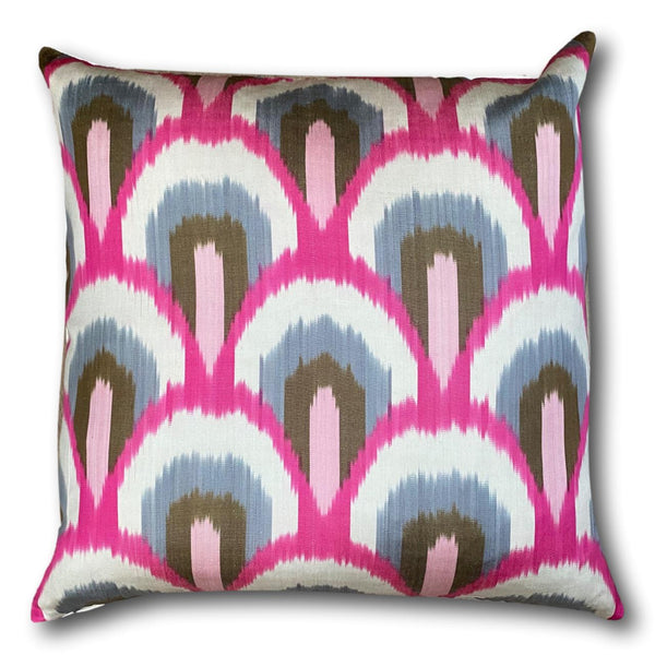 IKAT cushion cover - Pink and Brown - 50 x 50 cm