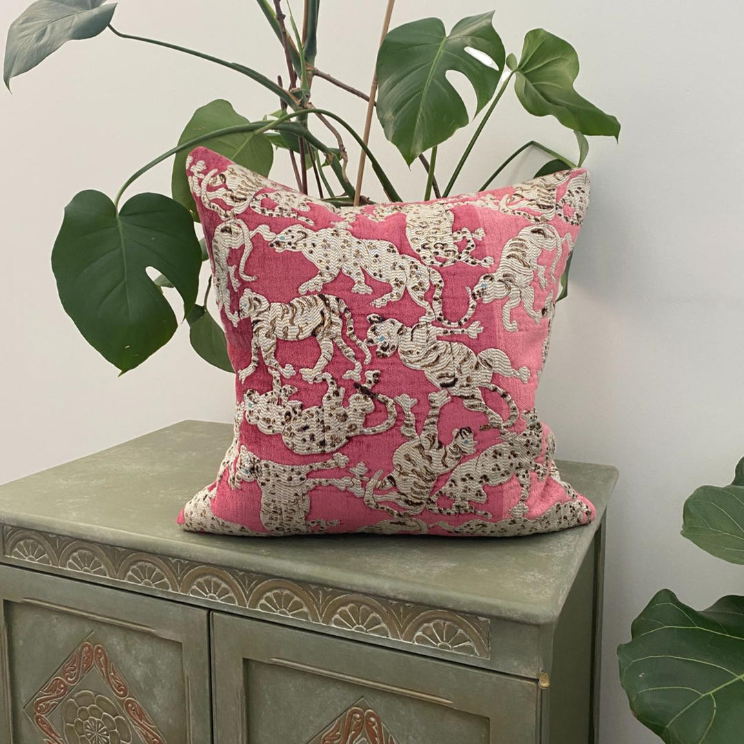 Pink pillow covers cheap