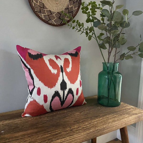 IKAT cushion cover - Pink and Orange Hearts - 40 x 40 cm