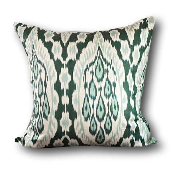 IKAT cushion cover - Soft Green - 50 x 50 cm