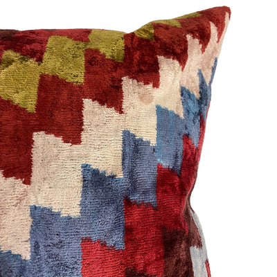 IKAT cushion cover -Velvet Kilim  -  50 x 50 cm