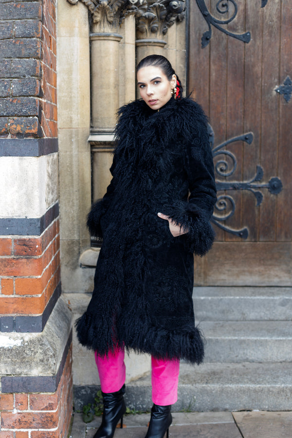 Embroidered Velvet Coat - Black