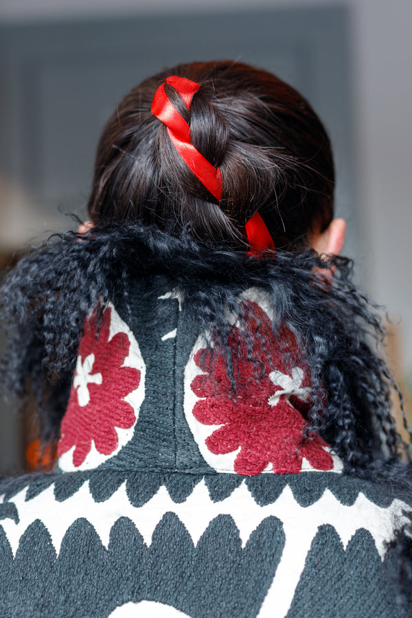 Vintage Suzani Gilet - Black/ Red