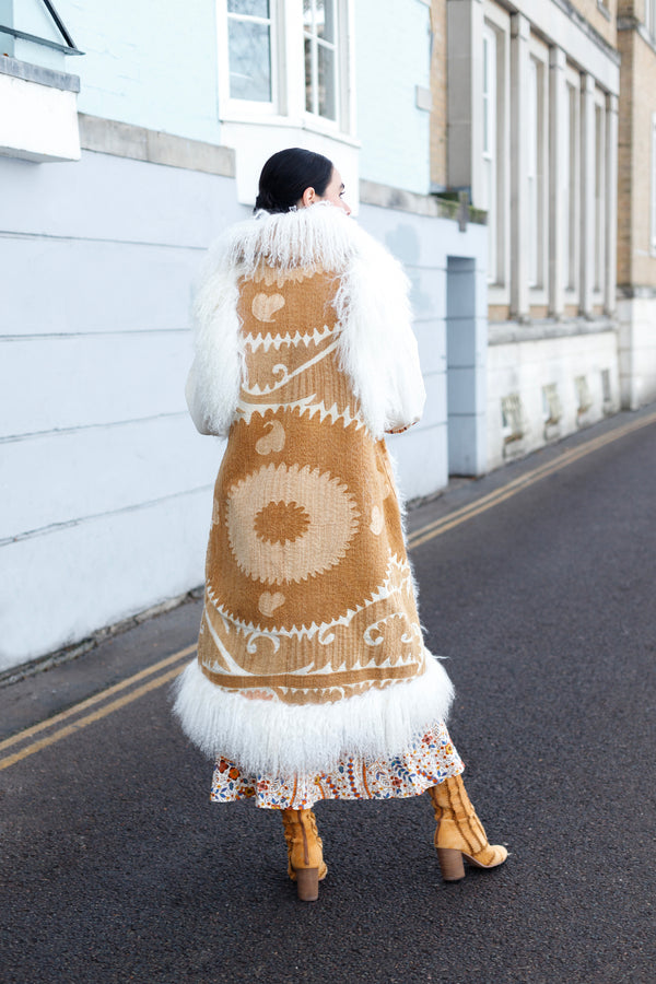 Vintage Suzani Gilet -Tan