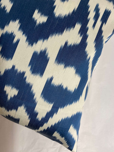 IKAT cushion cover - Navy Blue - 40 x 40 cm