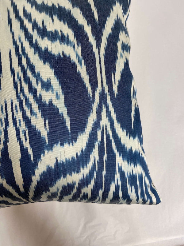 IKAT cushion cover - Navy Blue Leaves - 40 x 40 cm