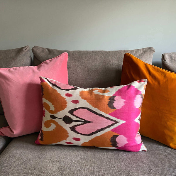 IKAT cushion cover - Pink and Orange Hearts - 40 x 60 cm