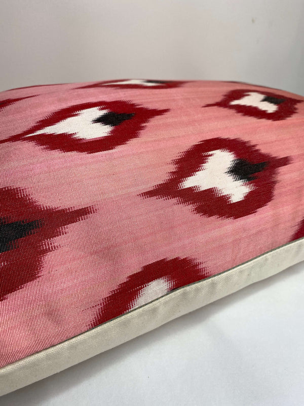 IKAT cushion cover - Red and Pink Hearts - 40 x 60 cm